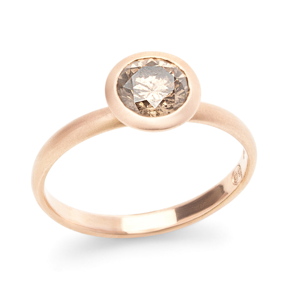 
            
                Load image into Gallery viewer, Kelsey Ring with Champagne diamond in rose gold
            
        