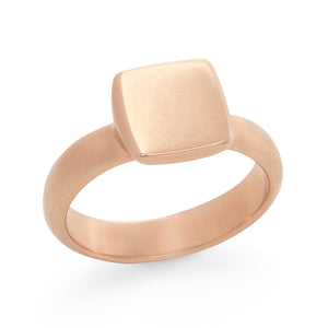 Square Signet Ring in rose gold