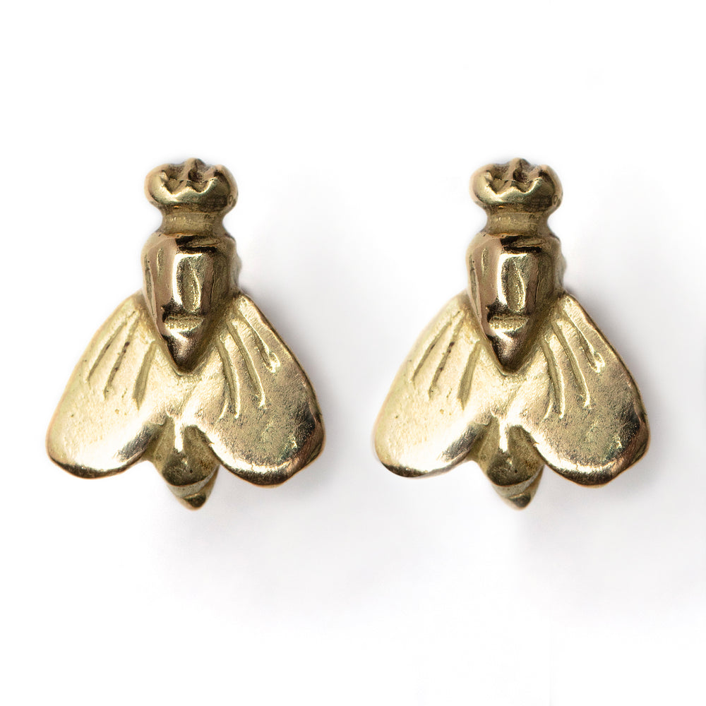
            
                Load image into Gallery viewer, Petite Abeille earrings in 18k yellow gold
            
        